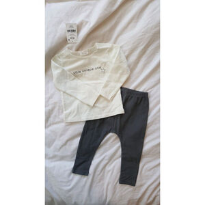 NEXT Baby Grey 2 Piece set LS shirt leggings 12-18 baby infant European UK